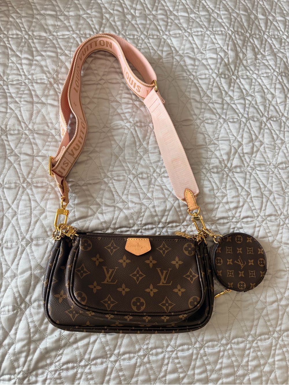 Louis Vuitton Brown Monogram Multi-Pochette Crossbody with Pink Strap